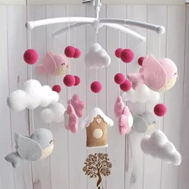 摇铃床铃;车挂床挂玩具;风铃