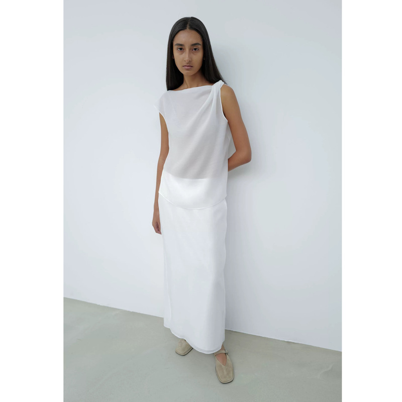 Now the New 2026 Summer Collection from Korean Designer Le17Sep*Embre Includes a Twisted Top + Lightweight Skirt