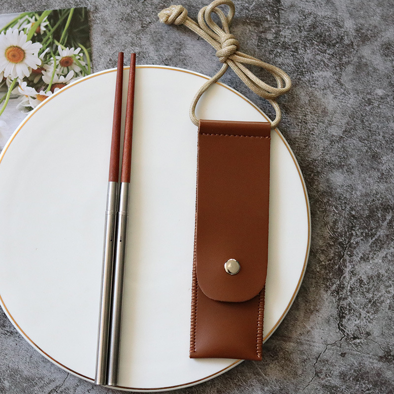 Acampar al aire libre plegable rojo sándalo palillos viaje de acero inoxidable ala de pollo Ebony palillos de almacenamiento portátil regalo