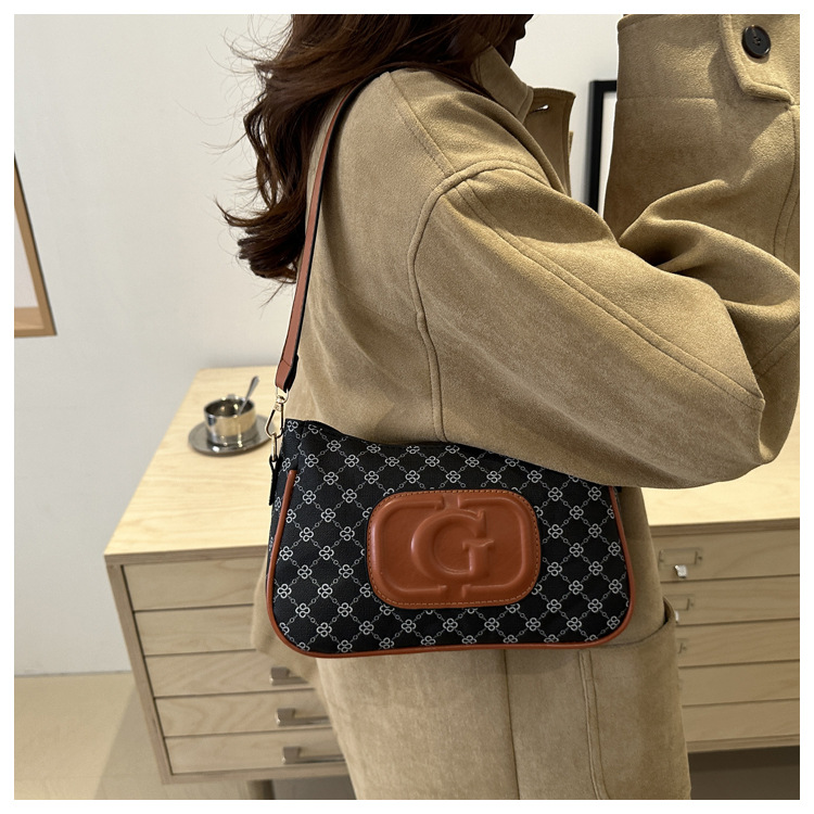 Cross-border retro trend small square bag for women, new fashionable printed French small square bag, niche and stylish single-shoulder crossbody bag undefined