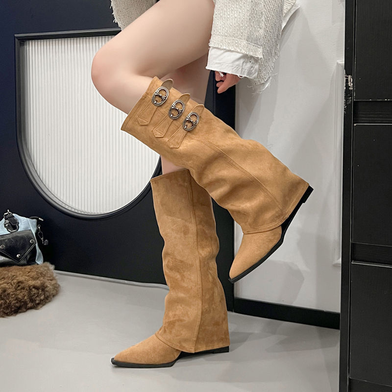 Women's Pointed-Toe Wedge-Heeled Long Boots for Petite Individuals, with a Large Calf Circumference, Below the Knee, and a High-Shaft Design, Suitable for Riding Women's Pointed-Toe Wedge-Heeled Long Boots for Petite Individuals, with a Large Calf Circumference, Below the Knee, and a High-Shaft Design, Suitable for Riding