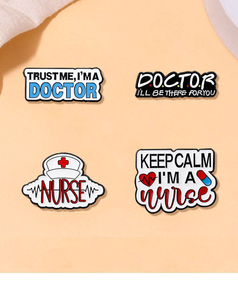 7g Weight Cartoon Pin Letter Zinc Alloy Enamel Unisex Brooches