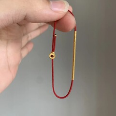 王星越の同モデルの古法盤は赤い縄のチベット式のブレスレットの女性を巻いて財を募集します。