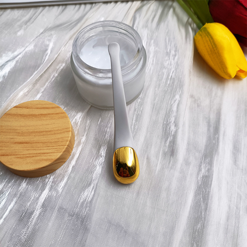 Nuevo stick tubular para crema de ojos y rostro, masajeador facial tipo cuchara, herramienta de belleza de importación