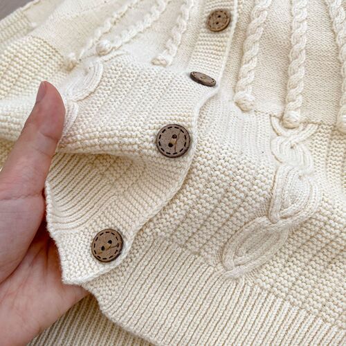 2024 Spring and Autumn Baby Girl Solid Color Wool Top Handmade Hook Bubble Ball Carrier Harness Knitted Jacket Two-piece Set