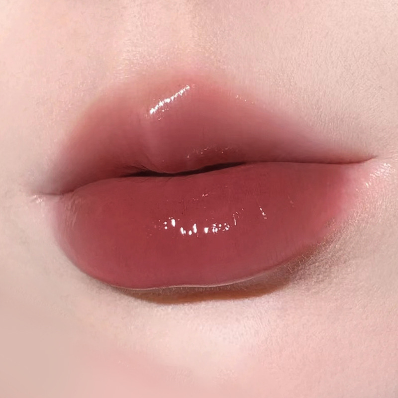 HERORANGEは軽くて濃くて、鏡面の唇の釉薬の水の光がぶうぶうとしています。|undefined