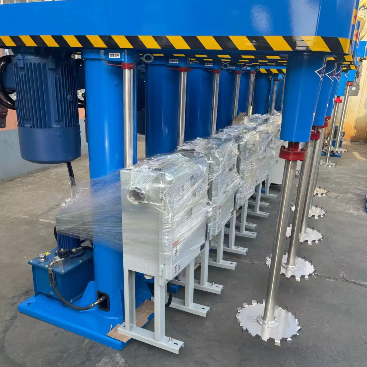 源头厂家加工油漆涂料油墨胶水用搅拌机变频防爆高速升降分散机