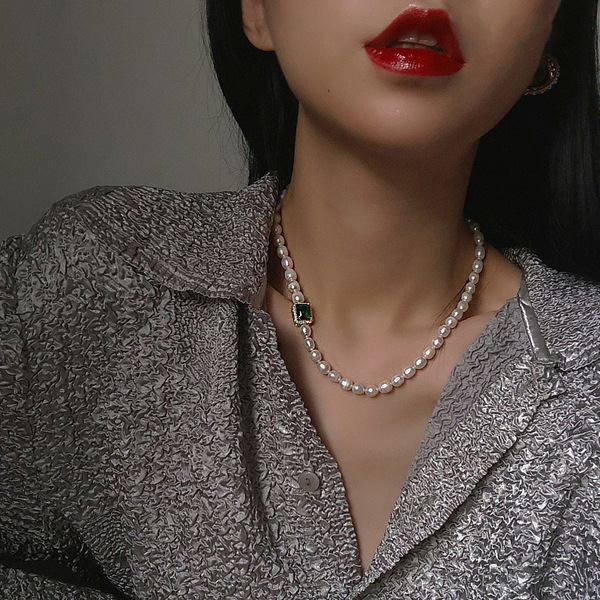South Korean necklace from pearl