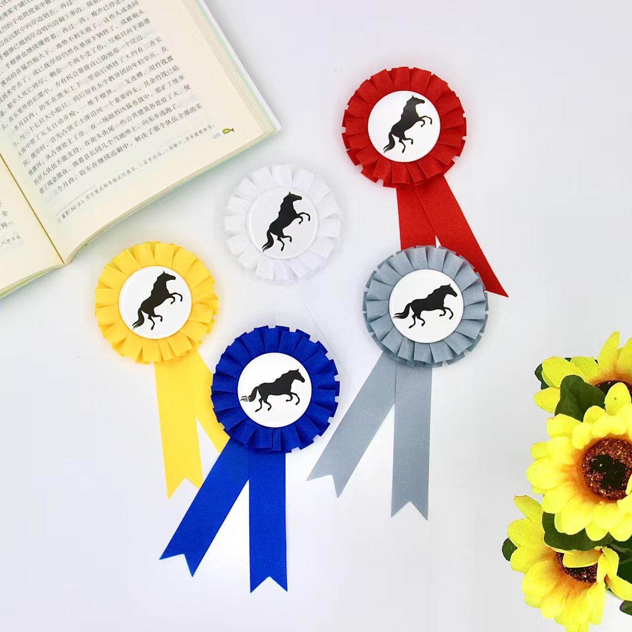 Cross-Border Personalized Horse Racing Festival Corsages, Party Supplies, Decorations, Tinplate Corsages, Gifts for Horse Lovers