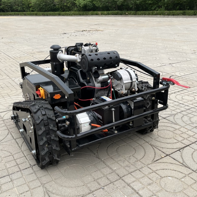 遥控式履带割草机农场果园园林碎草还田一体机新款球场草坪剪草机