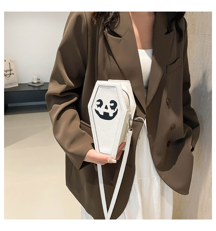 Personalisierte Ghost Creative für Frauen 2024 Neue Halloween-Kürbis-Druck-Einzelschulter-Crossbody-Trendy-Sargtasche_voghion.com
