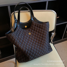 �r�б������ذ�Ů2026�¿���е���������ͨ���������ذ����l