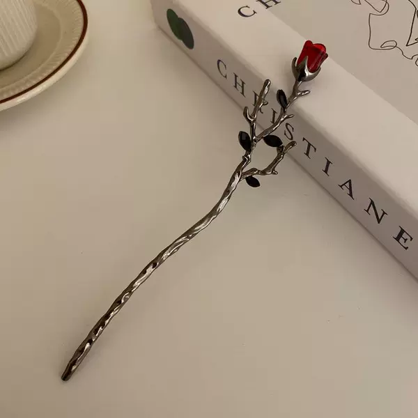 Red Chinese hairpin