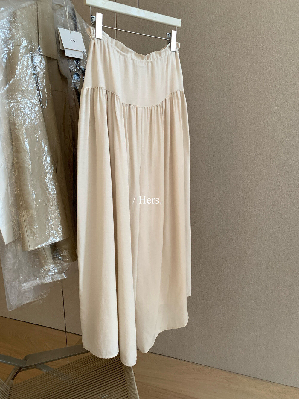 Quần culottes nữ ống rộng cạp cao thiết kế dây rút eo — màu đen, trắng ngà, màu mơ chi tiết 31