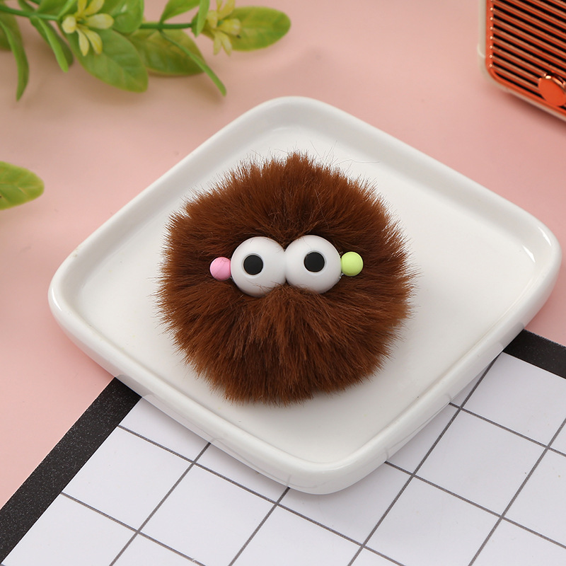 갈색 큰 눈 모델