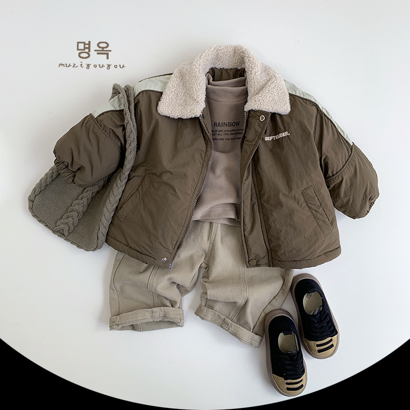 2025 invierno nuevo estilo Harajuku viento chaqueta acolchada de algodón para niños hombres y mujeres versión coreana Mori más chaqueta gruesa cálida de terciopelo chaqueta acolchada para niños pequeños