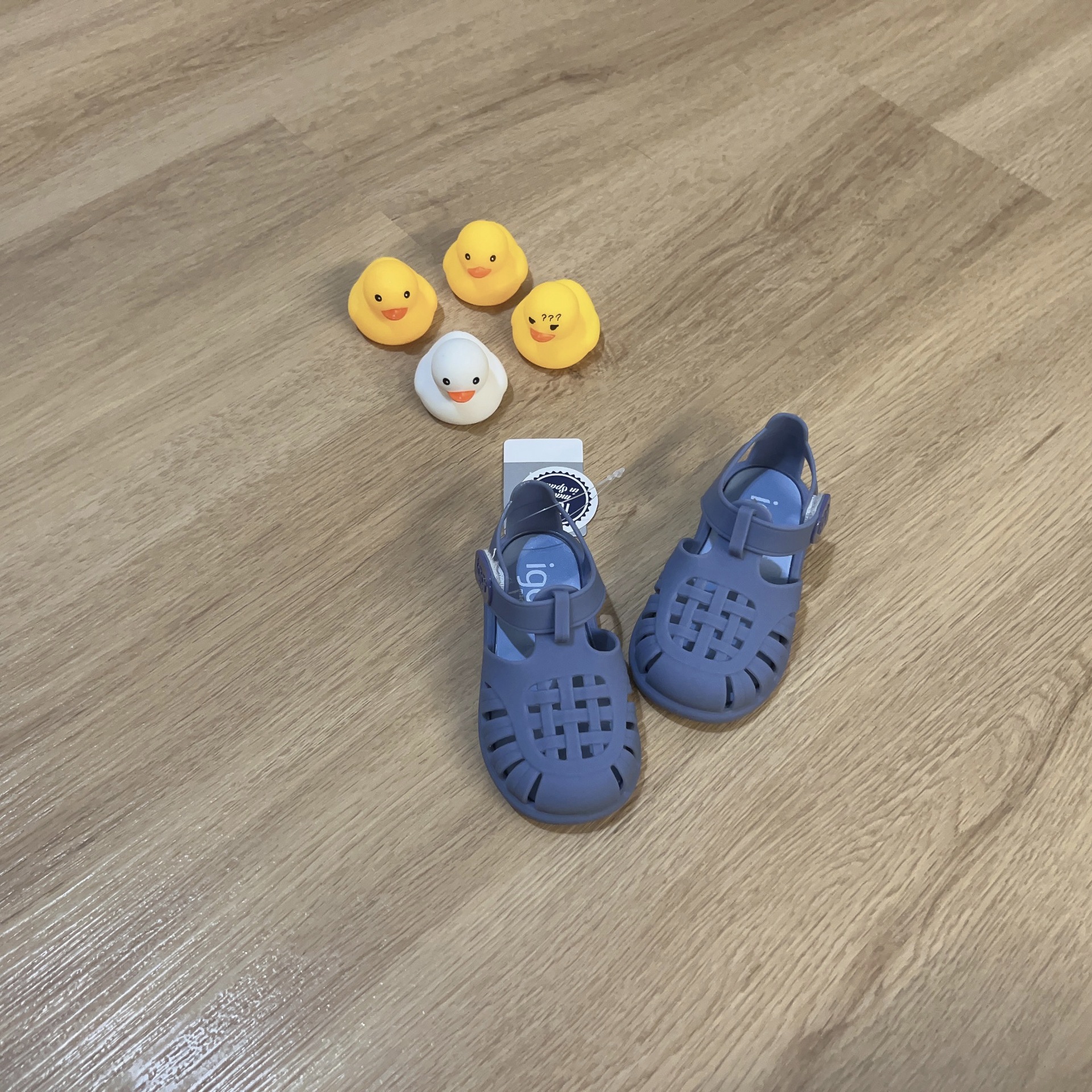 79c3715bab8c8535a73e88781f58cc