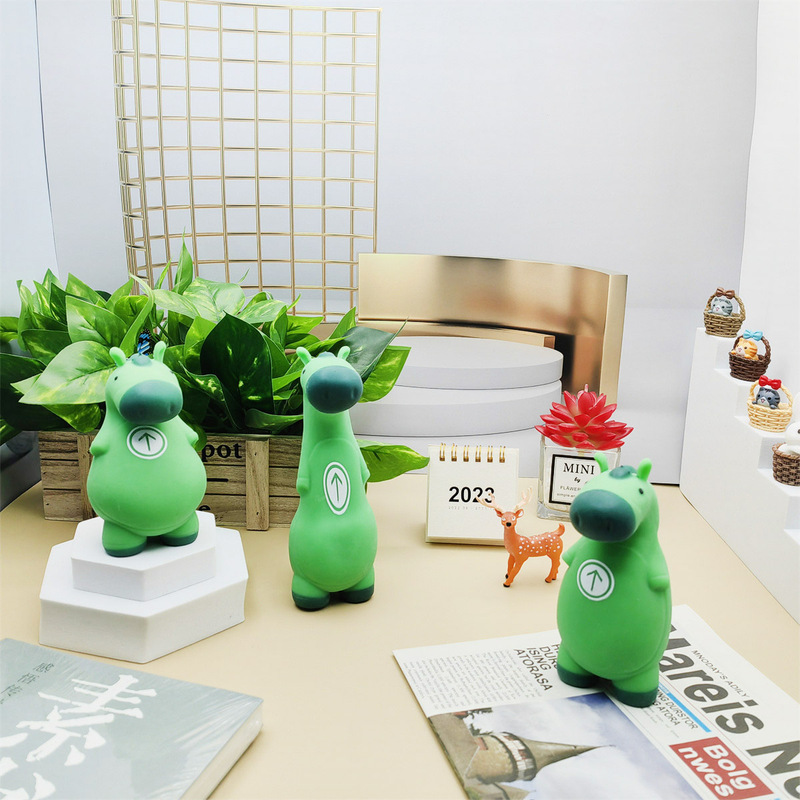 Decompression Green Horse Lala Le Xinqi Vent Donkey Stretch Deformation Decompression Animal Creative Green Horse Pinch Le Cross Border