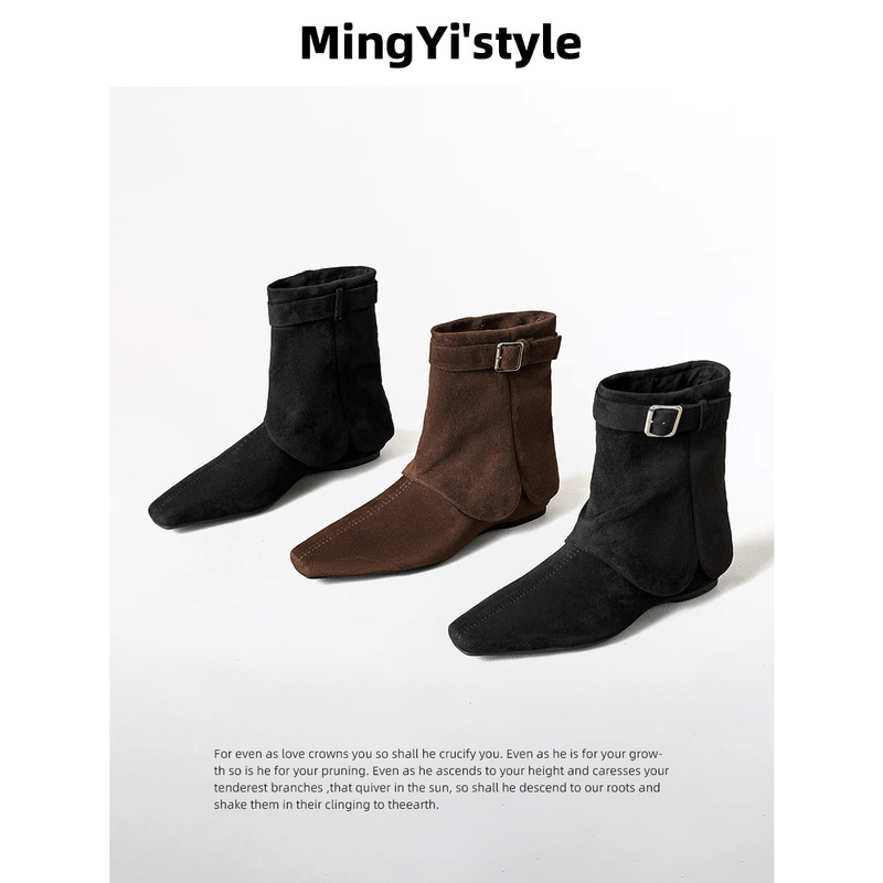 Women's Autumn and Winter Pointed Toe Short Boots with Internal Height Increase, Niche Western Boots with Belt Buckle, Leg-Lengthening Low-Heeled Fashion Boots