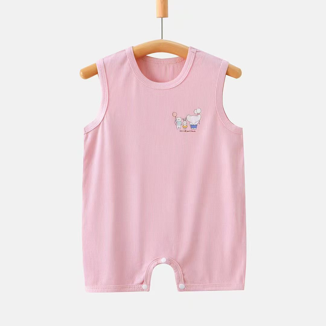 Fuchsia vest