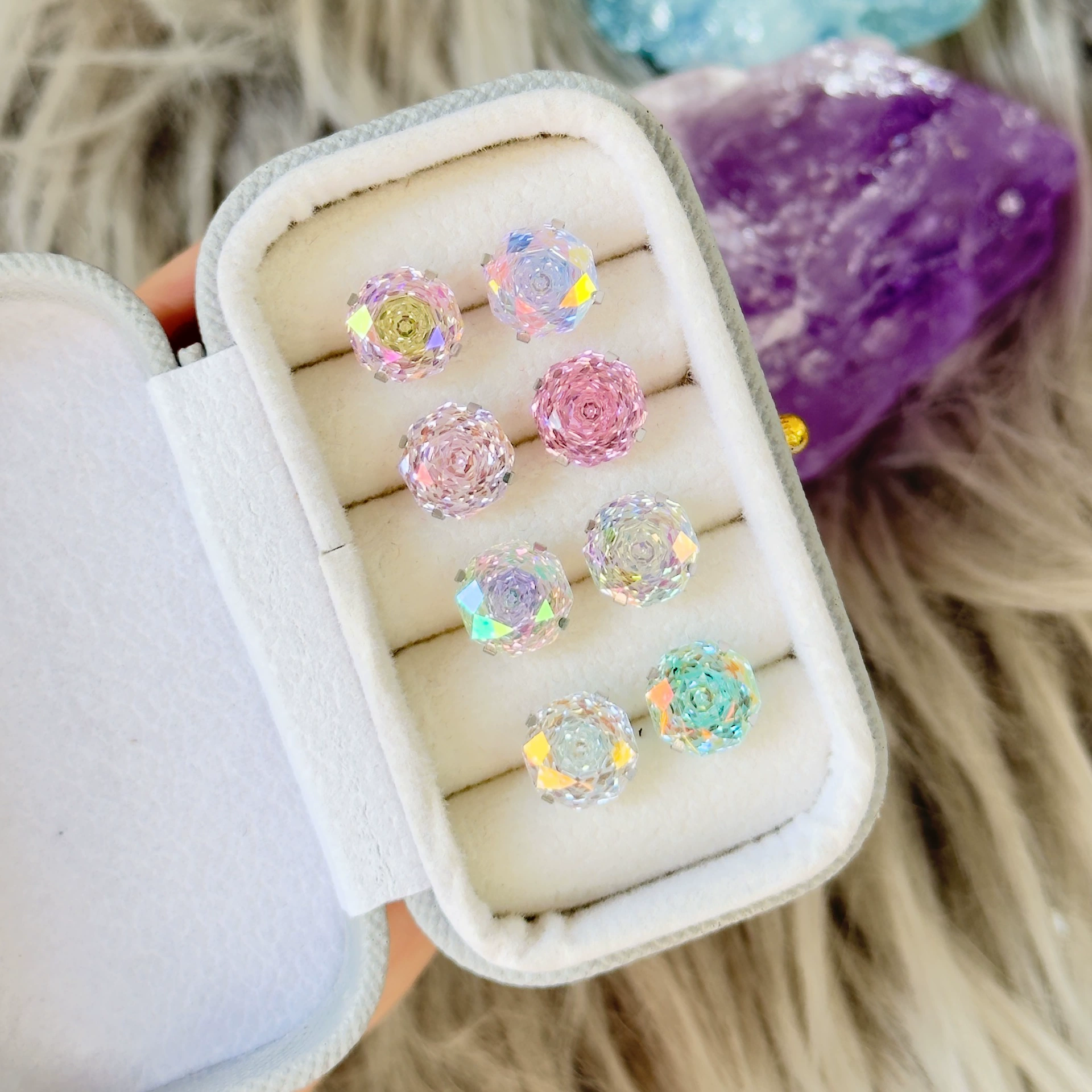 Розовые резные цирконовые ушные гвозди из титановой стали с покрытием