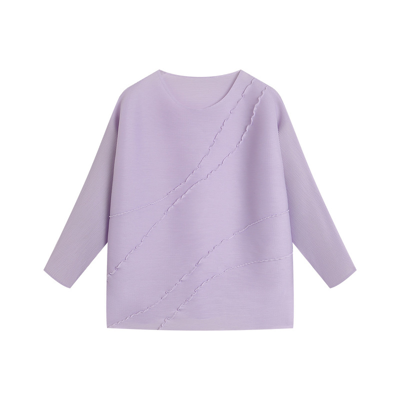 French-Style Niche Design Asymmetrical Lace Pleated Knit Sweater for Women, New Spring Style, Loose Fit, Slimming Round Neck Top