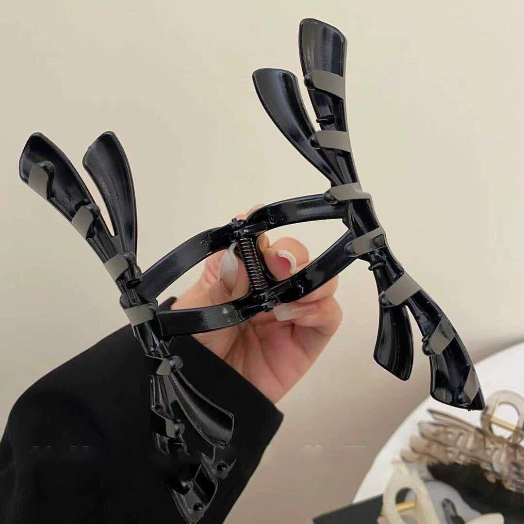 Заколка-клюв Hair claw, фуксия «краб» с бантом, асимметричная глянцевая акриловая, 11,5×4×4,5 см