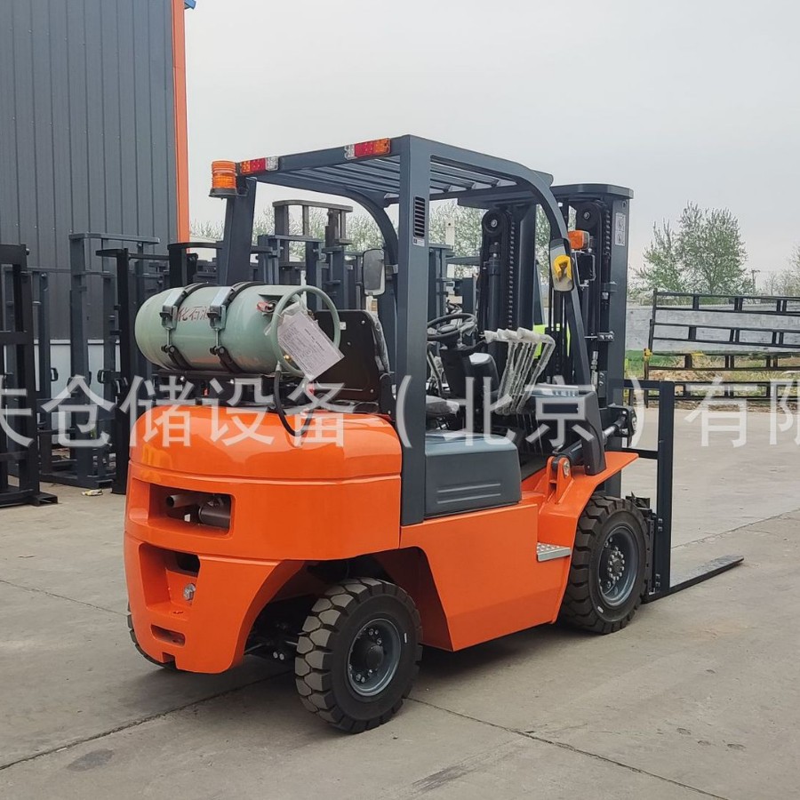 Pulf 1,5 toneladas 2 toneladas 2,5 toneladas 3 toneladas 3,5 toneladas carretilla elevadora de gasolina carretilla elevadora GLP carretilla elevadora de combustible dual transmisión automática