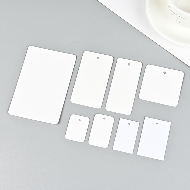 现货服装吊卡行李合格证挂牌标签跨境鞋帽商标做挂牌定服装合格证