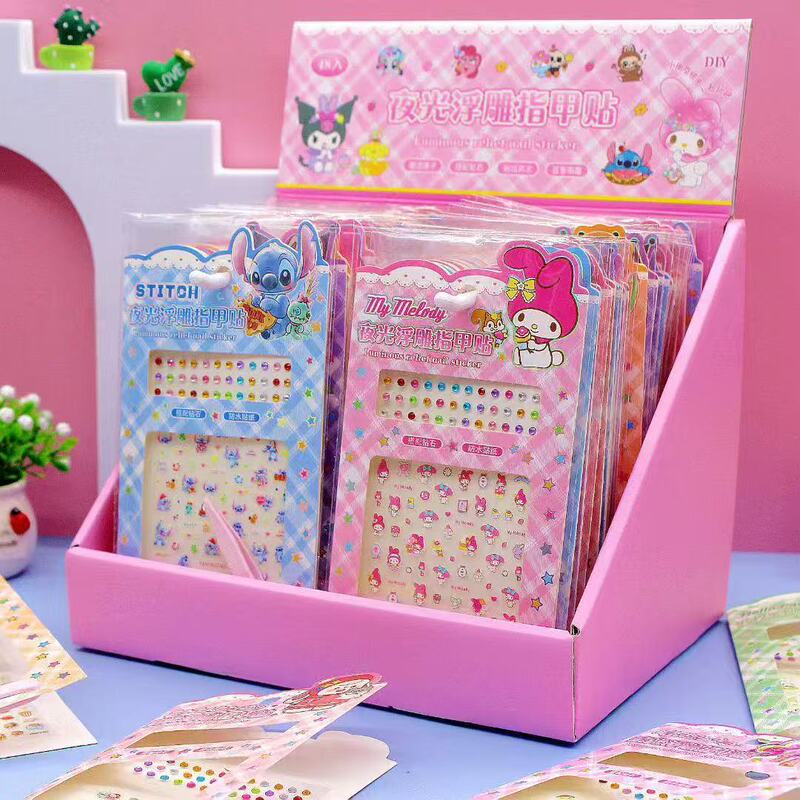 Luminous Kidsren's Nail Stickers Little Girl Manicure Girl Stickers Safe Luminous Cute Environmentally Friendly Waterproof Princess Cartoon