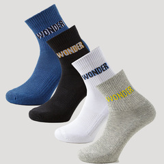 Cross-border Amazon socks for men, anti-odor and breathable, mid-calf sports socks, outdoor sports basketball socks for wholesale.