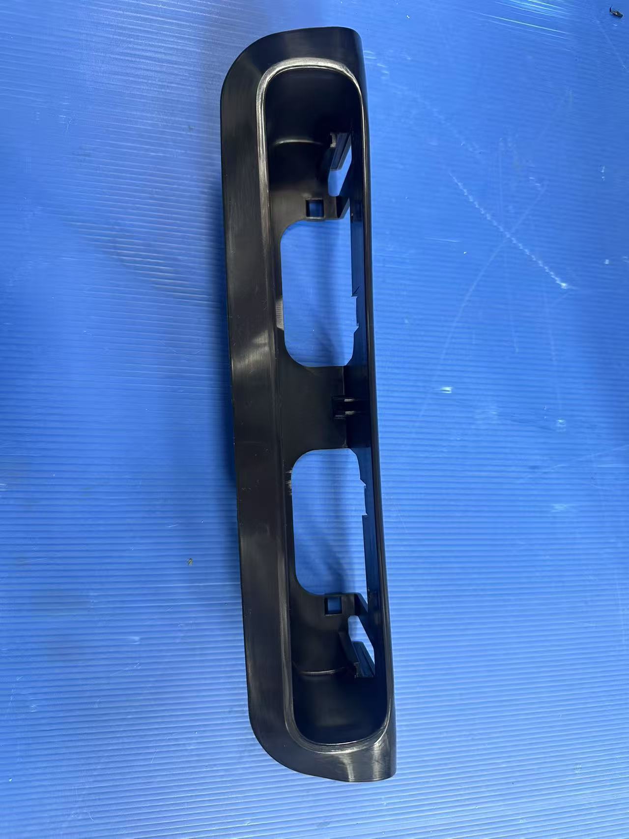 Auto Parts Central Control Door Armrest Injection Mold Black Electroplating Parts Injection Mold Car Abs Injection Mold