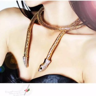 �W���羳�¿���F�������U��朗l��Ů�Ͻ��ˮ荂��Գ����Ʒ