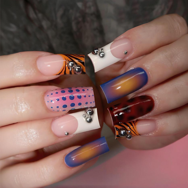 Cross-Border French-Style Long Tube Nails with 24 Steel Beads for a High-End Gradient Effect, Fake Nails Press-On Nails Cross-Border French-Style Long Tube Nails with 24 Steel Beads for a High-End Gradient Effect, Fake Nails Press-On Nails
