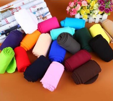 Medias de seda para mujer PRIMAVERA/otoño/invierno pantimedias forradas de vellón engrosadas de invierno terciopelo fino color carne negra polainas pantimedias de una sola pieza