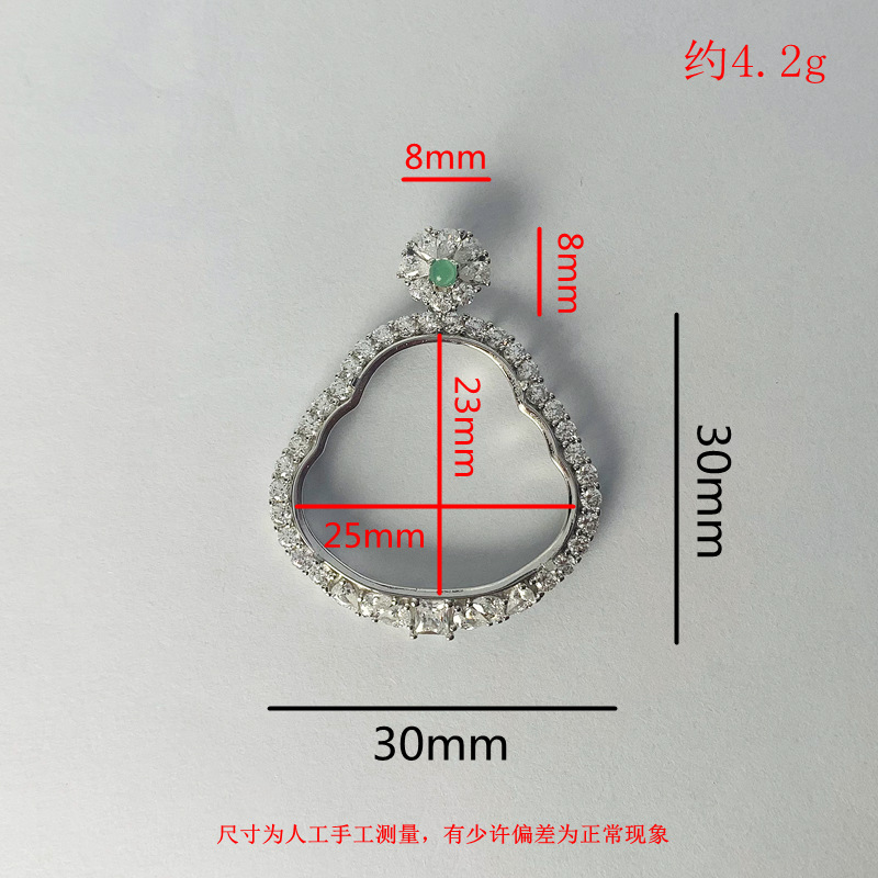 铜镀银新款满钻镂空佛公吊坠镶嵌玉髓翡翠佛公吊坠玉器高级感空托