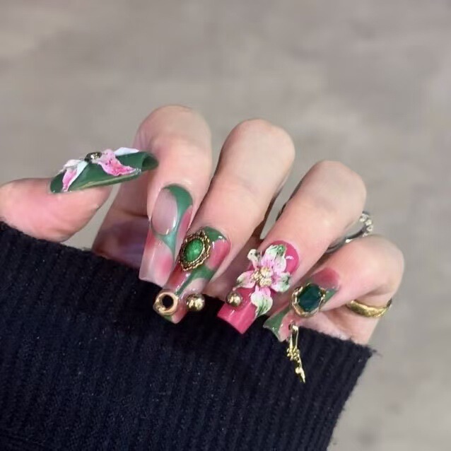 国境を越えた人気の悪魔の花アイスフラワーミラー高透明ネイルアートモールドクリエイティブ diy ウェアラブルネイル装飾シリコンモールド|undefined