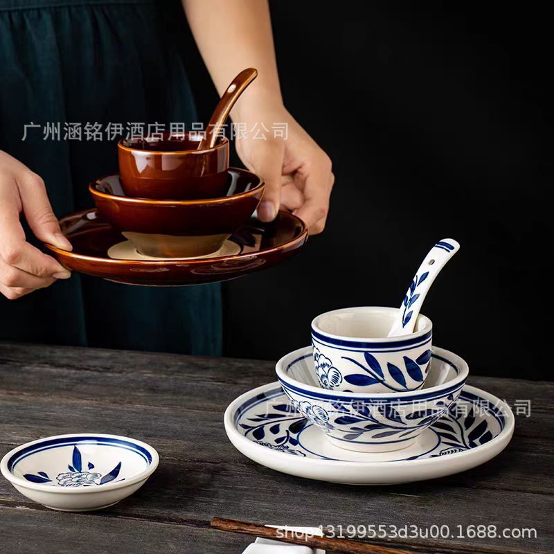 Hunan Cuisine Northern Cuisine Hand-painted Ceramic Tableware Soil Restaurant Countertop Four-piece Hot Pot Restaurant Oil Dish Dining Bowl Hunan Cuisine Northern Cuisine Hand-painted Ceramic Tableware Soil Restaurant Countertop Four-piece Hot Pot Restaurant Oil Dish Dining Bowl