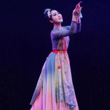 �ŵ����赸�ݳ����h���һ���ˇ��ͬ����bˇ�����ݝu׃ȹ�[