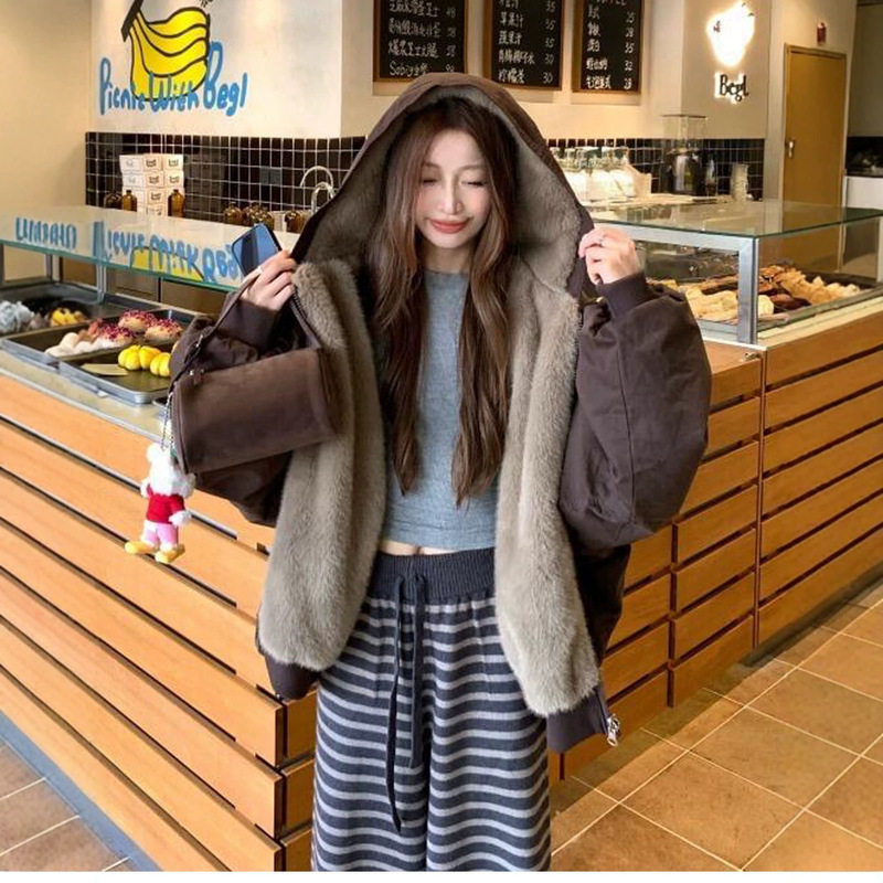 "Snow Country Warm Winter" Double-Sided Wear Heavyweight Thickened Zuishandiao Washed Cotton Jacket for Women, Versatile and Thick "Snow Country Warm Winter" Double-Sided Wear Heavyweight Thickened Zuishandiao Washed Cotton Jacket for Women, Versatile and Thick