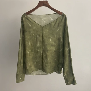 西班牙小众新品轻薄微透清爽光锥V领宽松舒适软苎麻长袖上衣衬衫