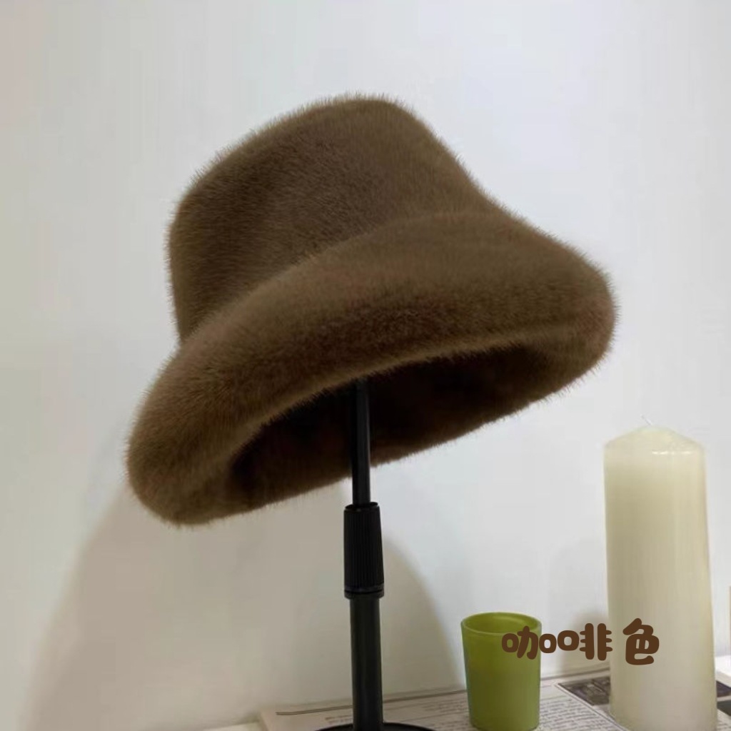 Sombrero de lana para mujeres otoño invierno frío blanco sombrero caliente sombrero noreste sombrero de cuenca sombrero protector de orejas mostrando cara pequeño sombrero de pescador peluche
