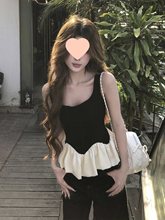 纯欲性感吊带背心女2025新款夏季设计感外穿撞色短款无袖花苞上衣