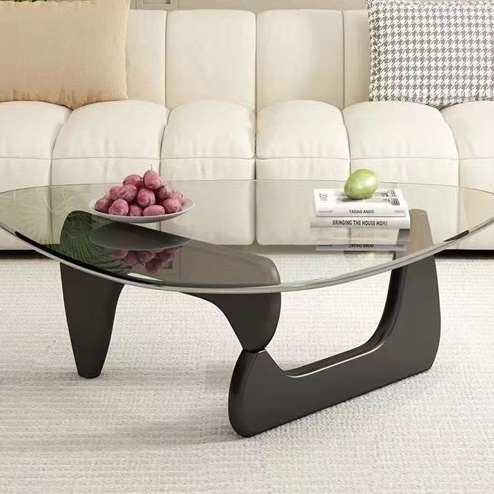 투명 유리 + 검은색 나무 다리