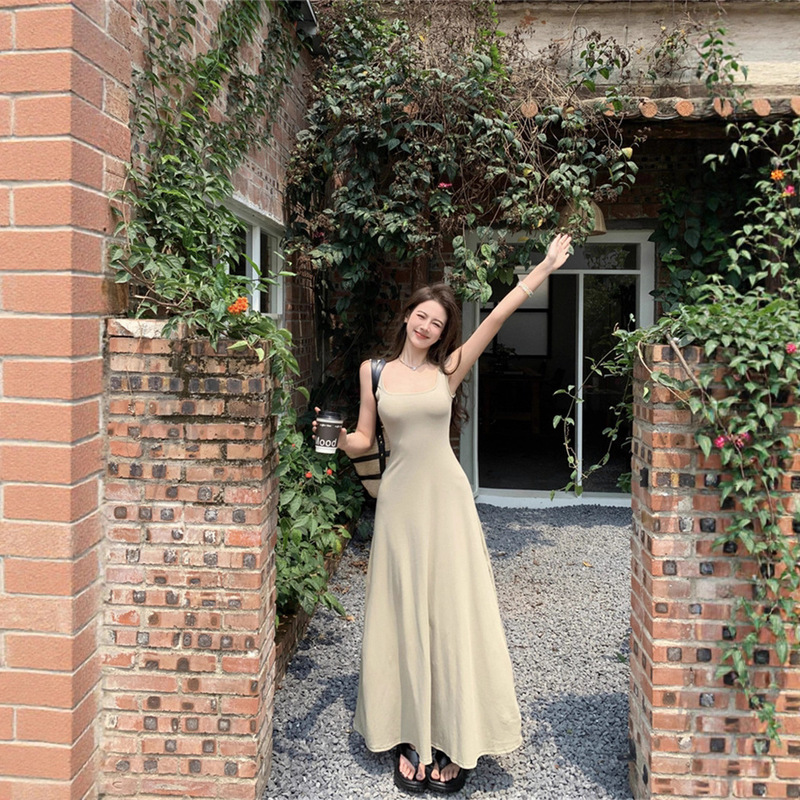 French High-End Sexy Sleeveless Vest Wide Shoulder Strap Dress Summer New Slimming Waist Over-The-Knee Long Skirt French High-End Sexy Sleeveless Vest Wide Shoulder Strap Dress Summer New Slimming Waist Over-The-Knee Long Skirt