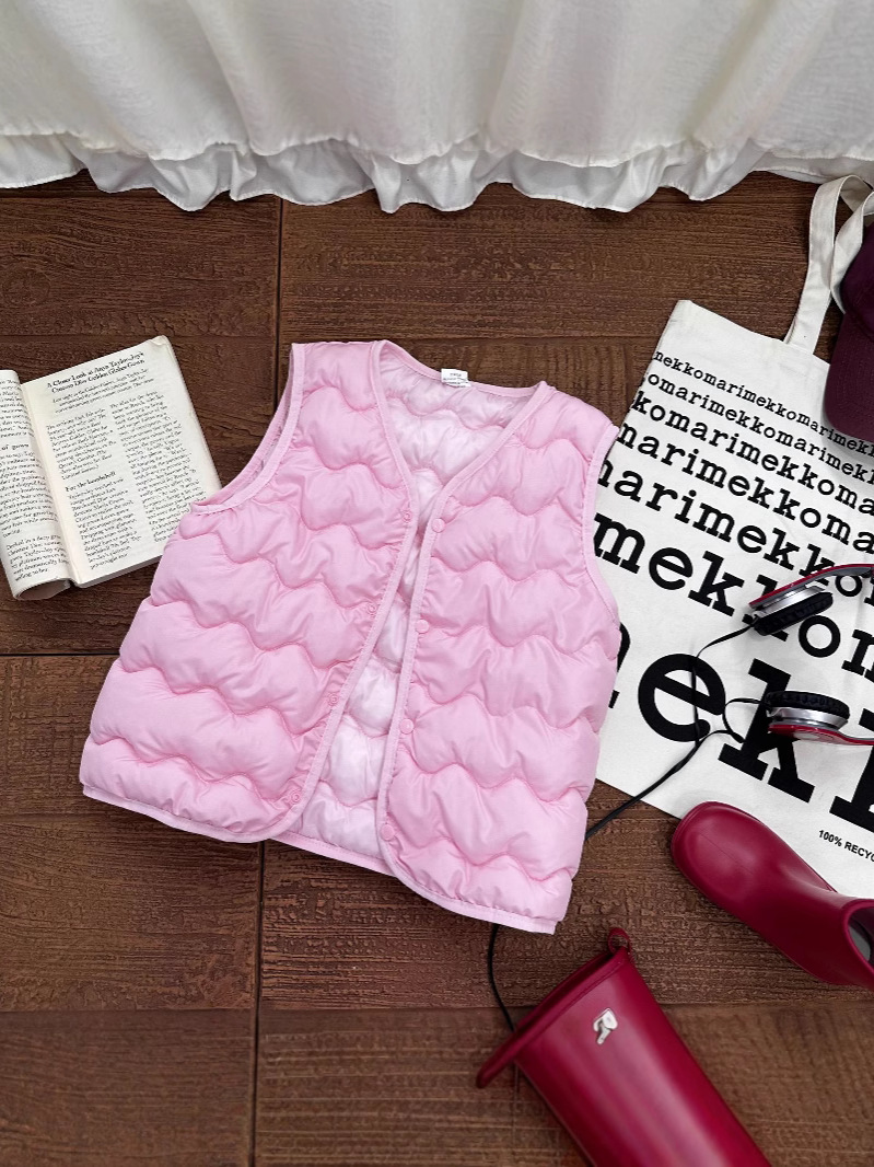 Nuevo chaleco de color liso para niños y niñas, adecuado para primavera, otoño e invierno, ropa interior con líneas onduladas, chaleco de algodón, estilo corto para bebés y niños pequeños.