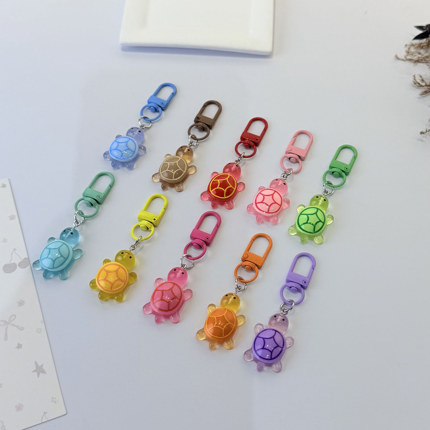 Cartoon Little Turtle Glow-In-The-Dark Colorful Sea Turtle Keychain Ins Sweet Gift for Best Friends and Couples Backpack Pendant Accessory