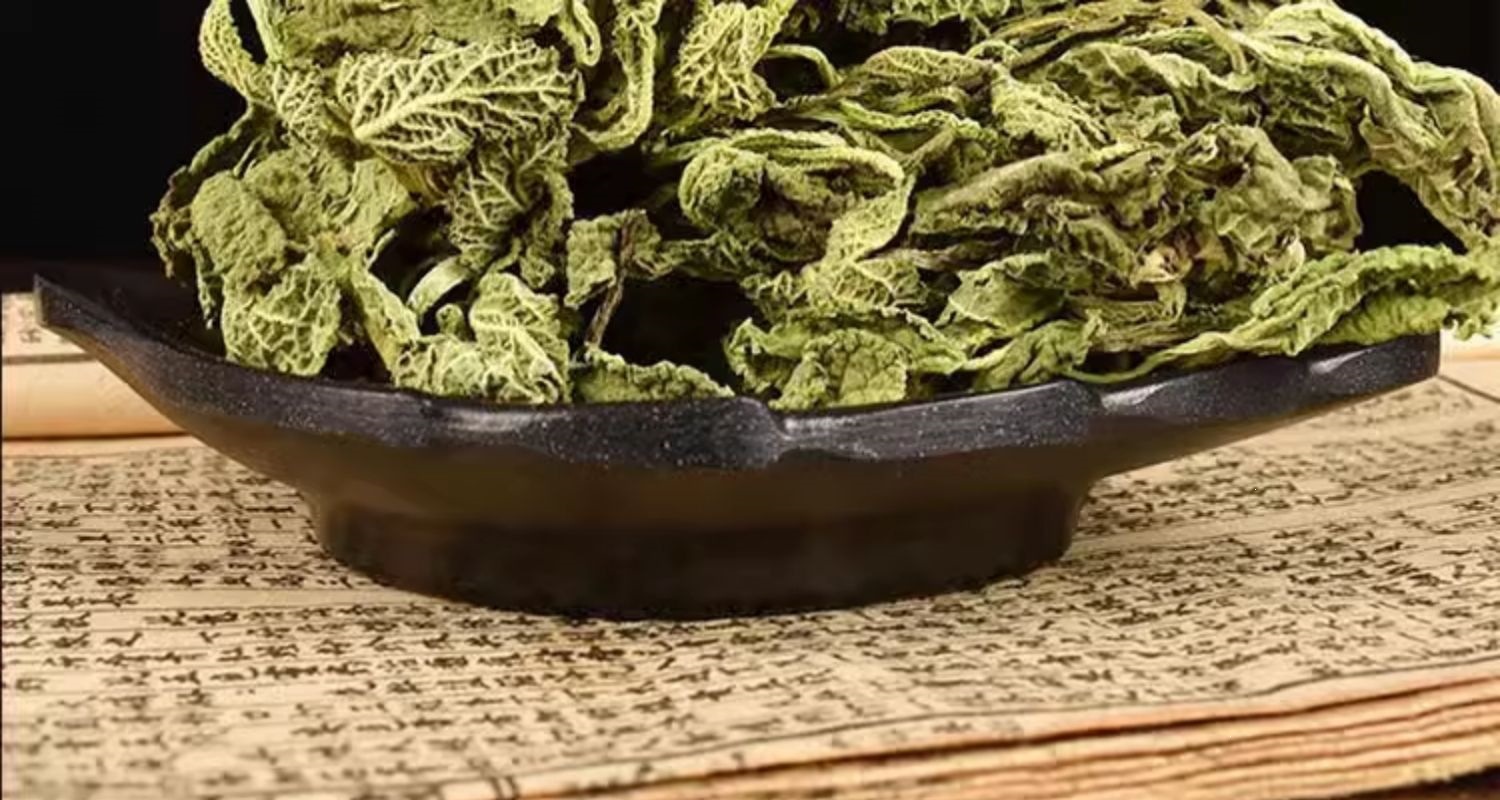 Toad Herb Dried Stems and Leaves Ha Ma Cao Hand-Sifted Raw Herbal Material 100g quality and texture