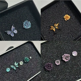 项链;耳环;手链