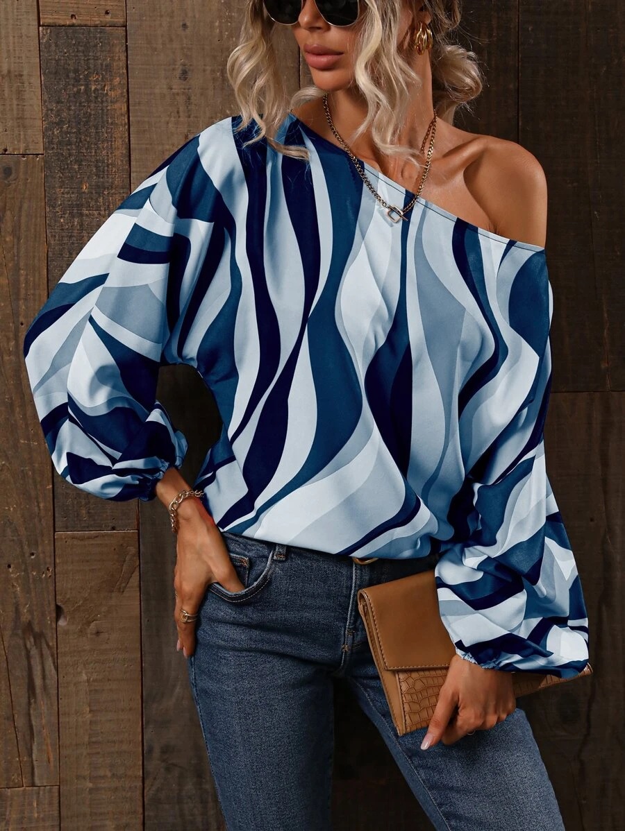 Summer New Fashion One-shoulder Loose Lantern Sleeve Top display picture 1